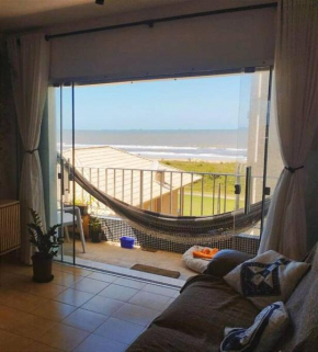 Lindo Apto com vista para o Mar!